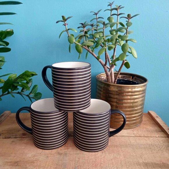 LAST CALL!  MAKE AN OFFER! Set (3) Denby Intro Stripe Coffee Mugs, black + white - Picture 5 of 9